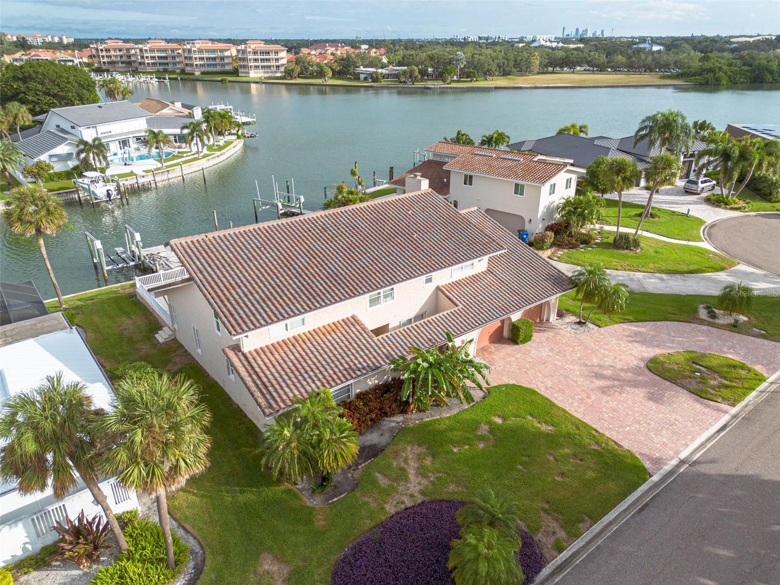 4927 62ND AVE S, ST PETERSBURG, FL, 33715