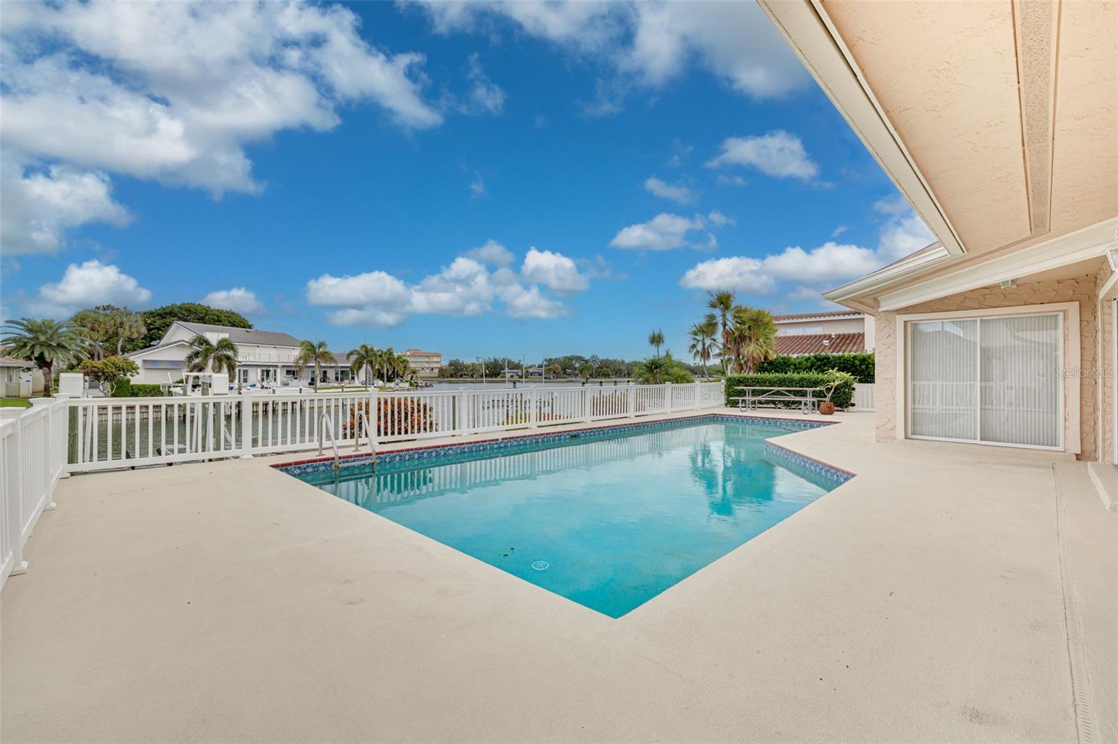 4927 62ND AVE S, ST PETERSBURG, FL, 33715