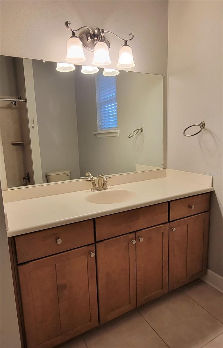 2218 MUSSELWHITE AVE, ORLANDO, FL, 32804