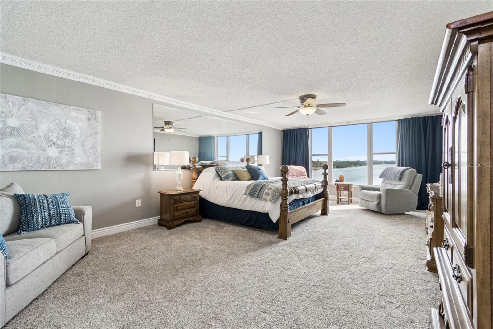 Expansive primary suite