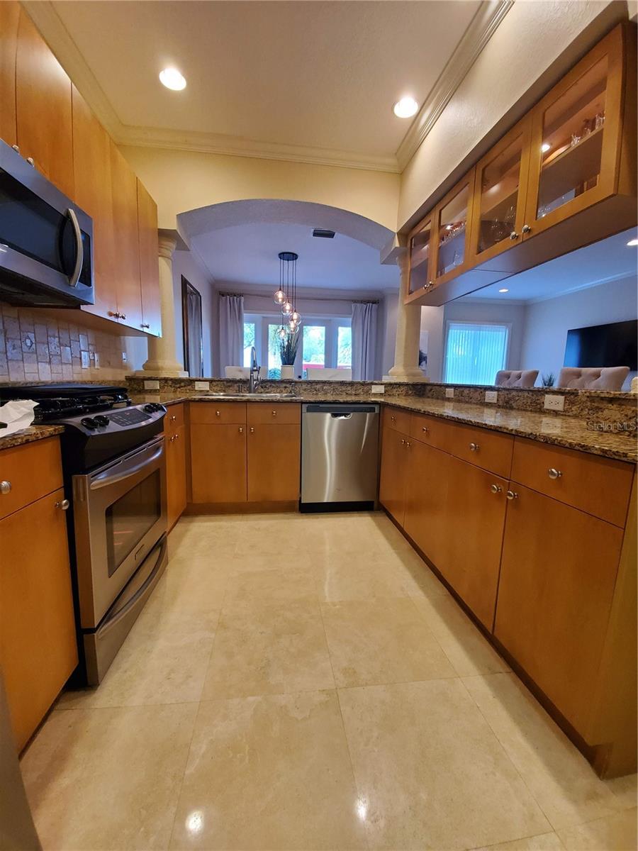 ASBURY PARK VILLAS & TOWNHOU, TAMPA, FL, 33611