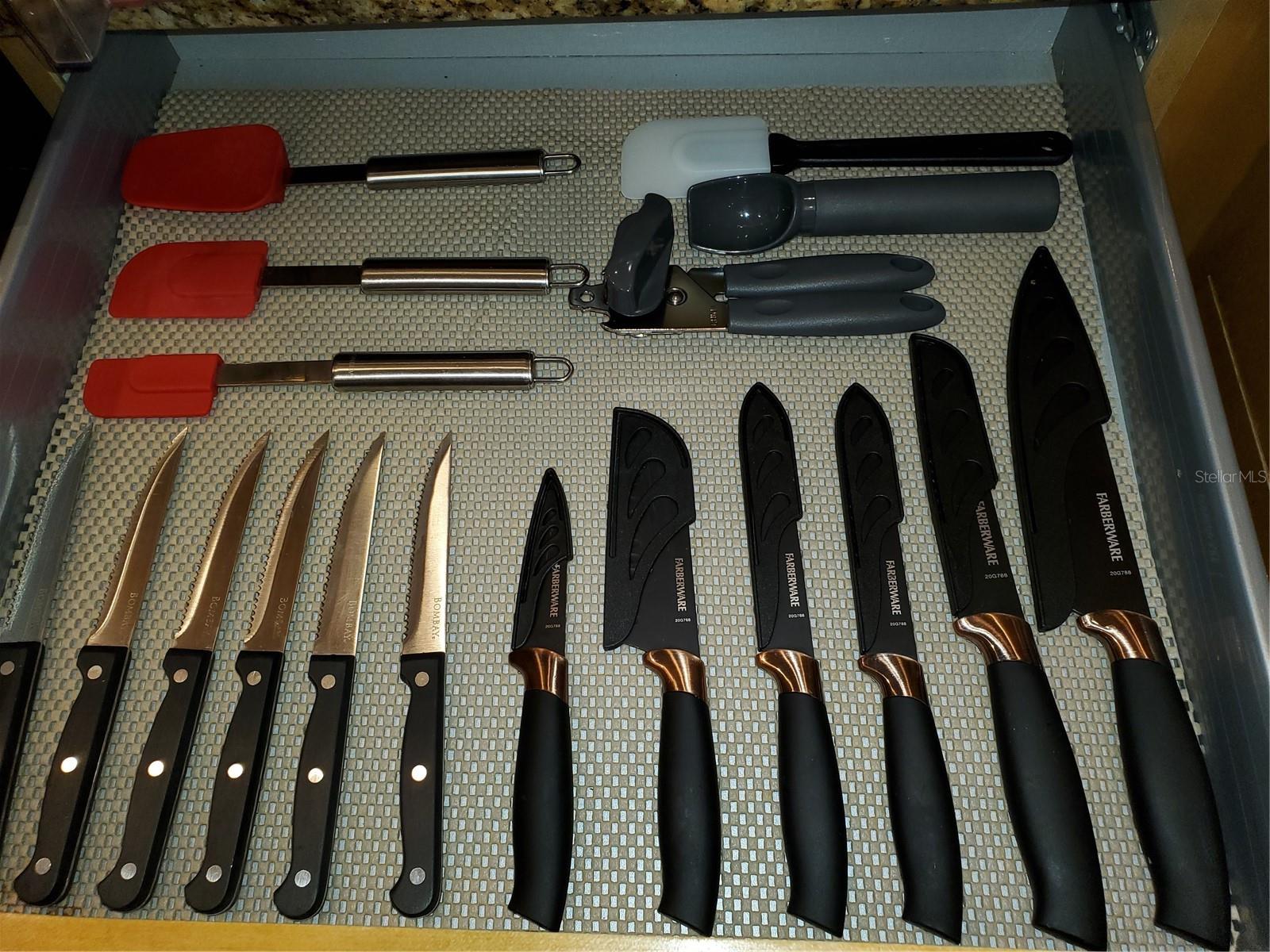 ASBURY PARK VILLAS & TOWNHOU, TAMPA, FL, 33611