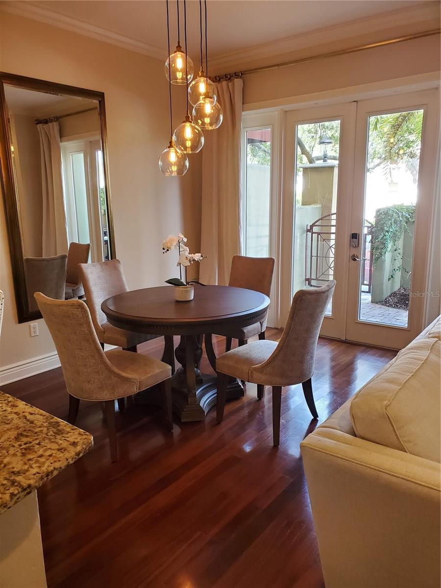 ASBURY PARK VILLAS & TOWNHOU, TAMPA, FL, 33611