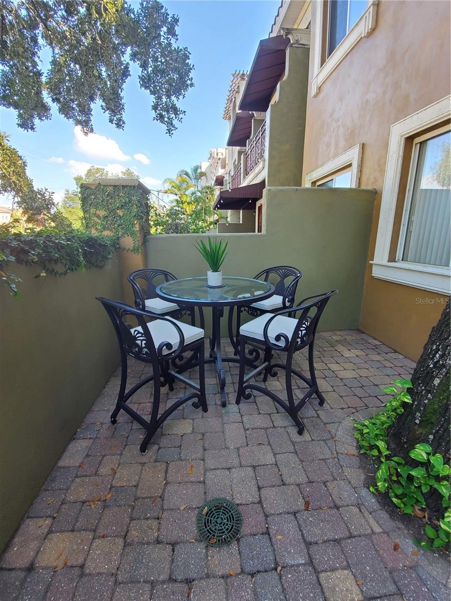 ASBURY PARK VILLAS & TOWNHOU, TAMPA, FL, 33611