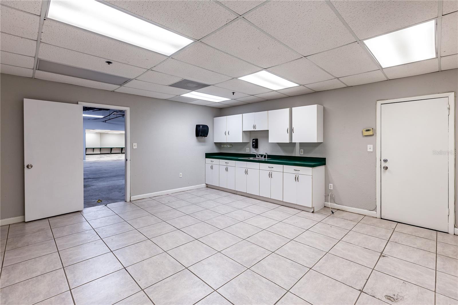 4501 E COLUMBUS DR #3, TAMPA, FL, 33605