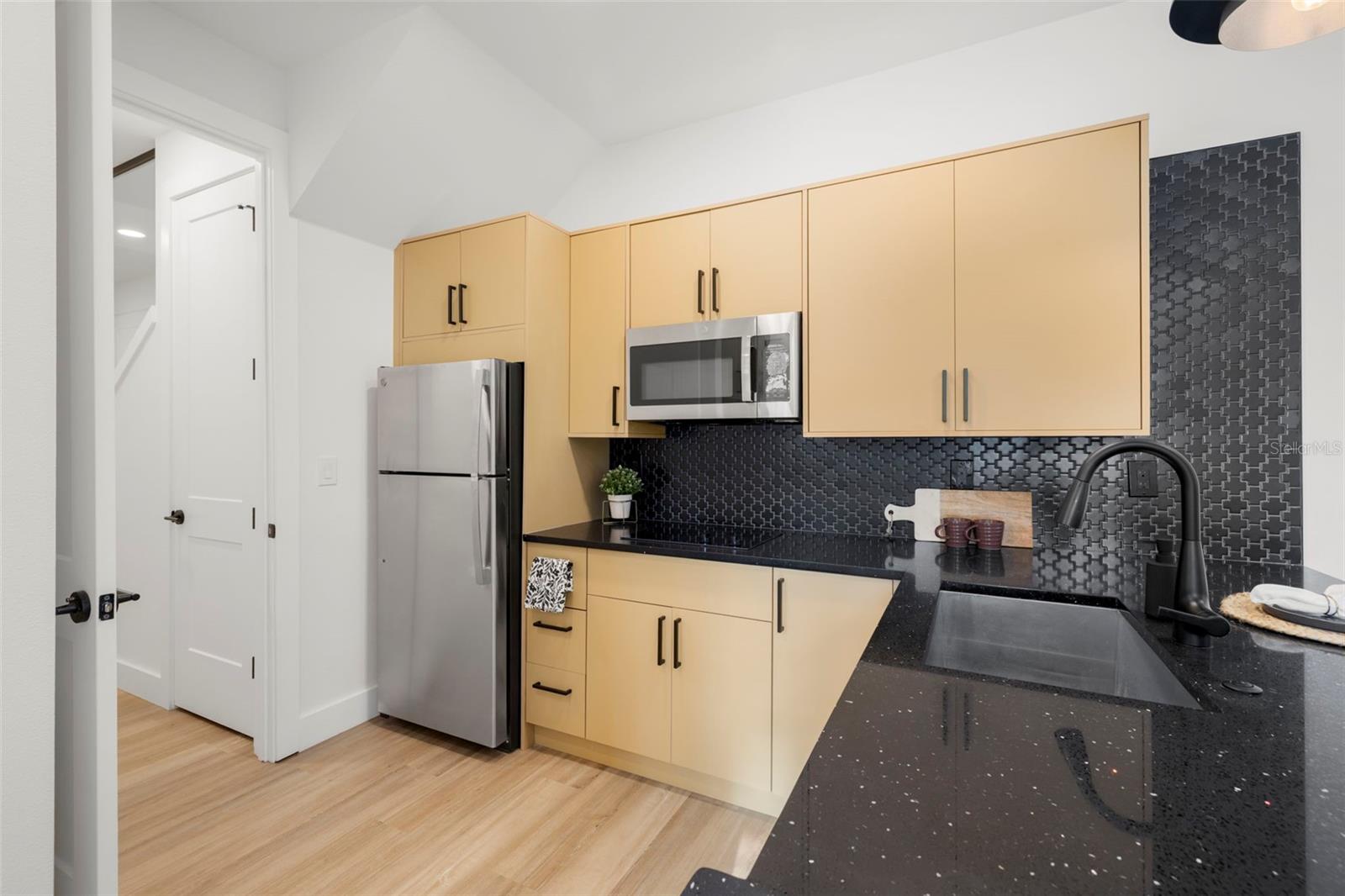 212 W EUCLID AVE #B, TAMPA, FL, 33602