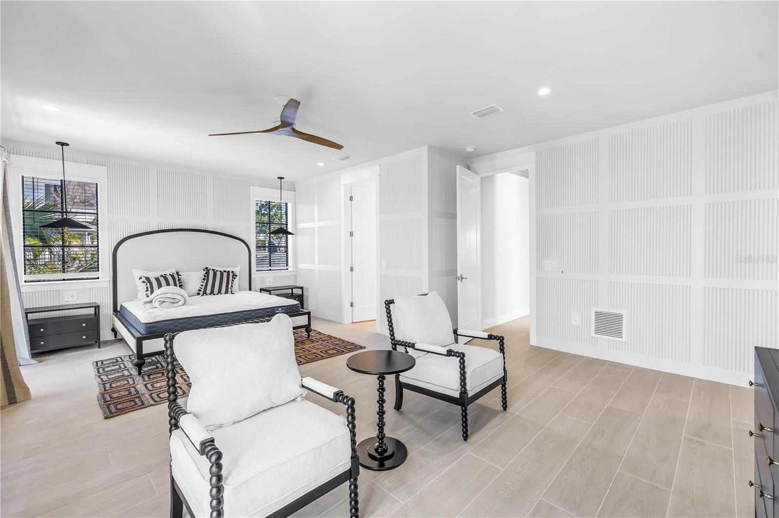 A4670283 Property Photo