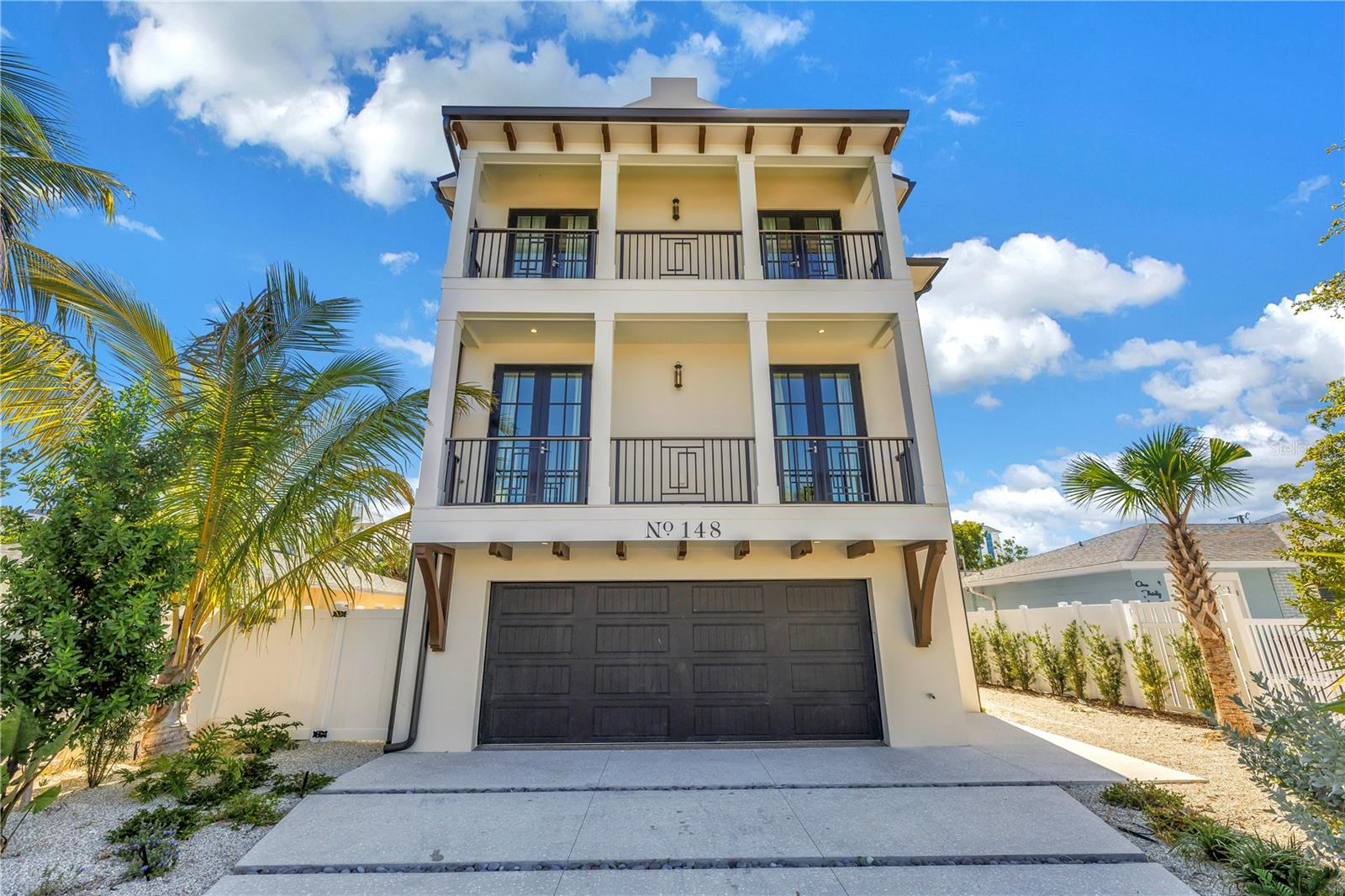 A4670283 Property Photo