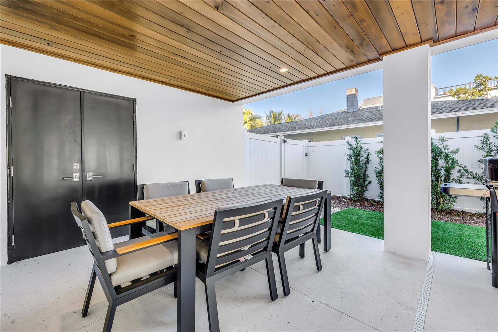 A4670283 Property Photo