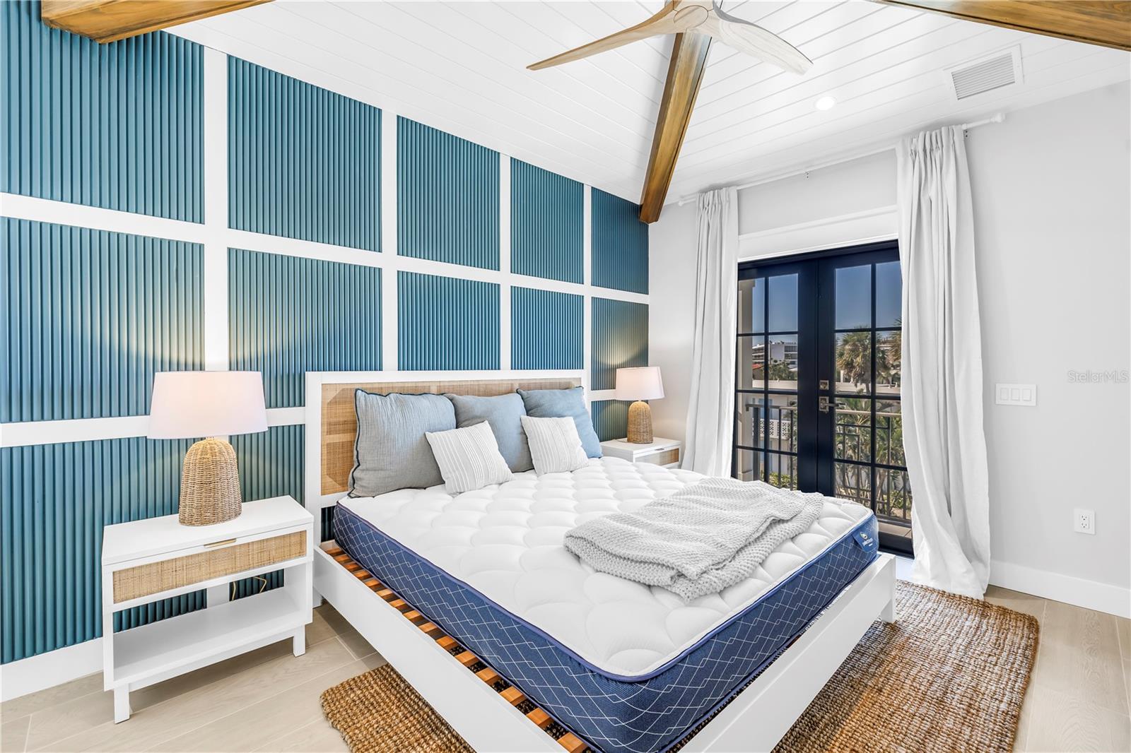 A4670283 Property Photo