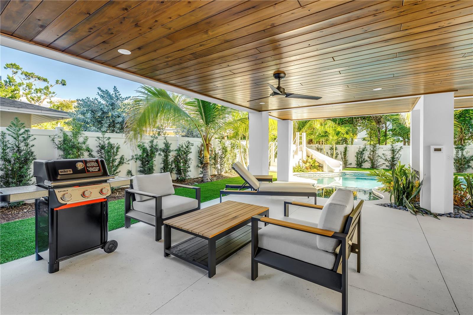 A4670283 Property Photo