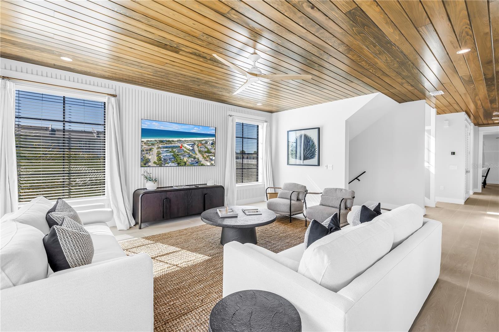 A4670283 Property Photo