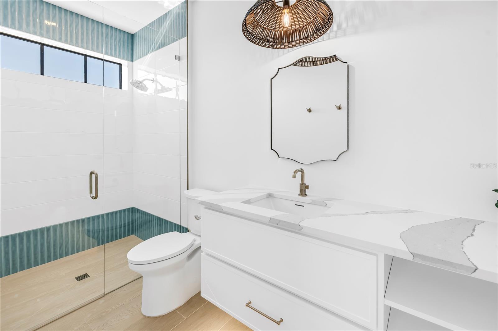 A4670283 Property Photo