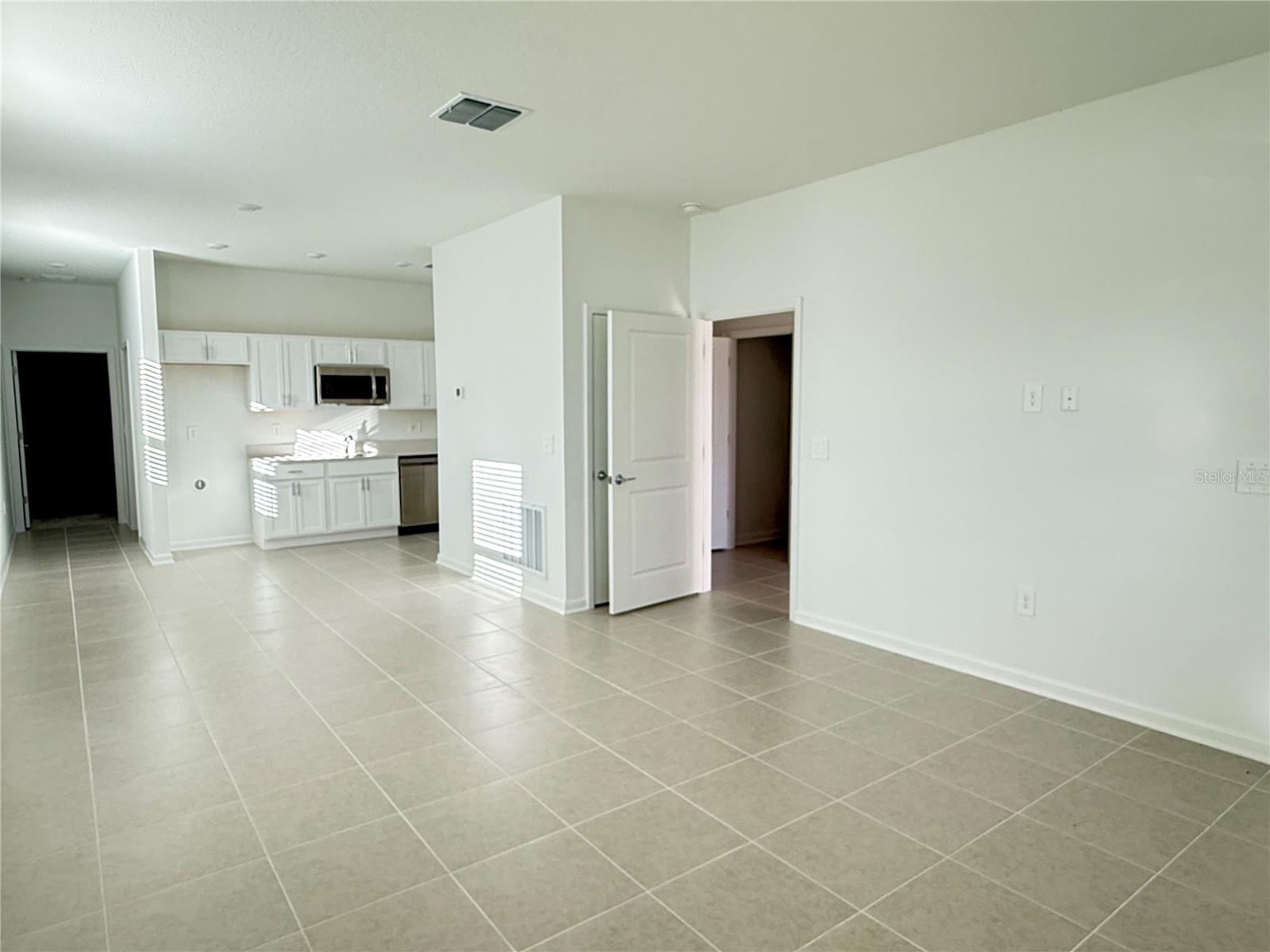 2263 RIDER RAIN LN, APOPKA, FL, 32703