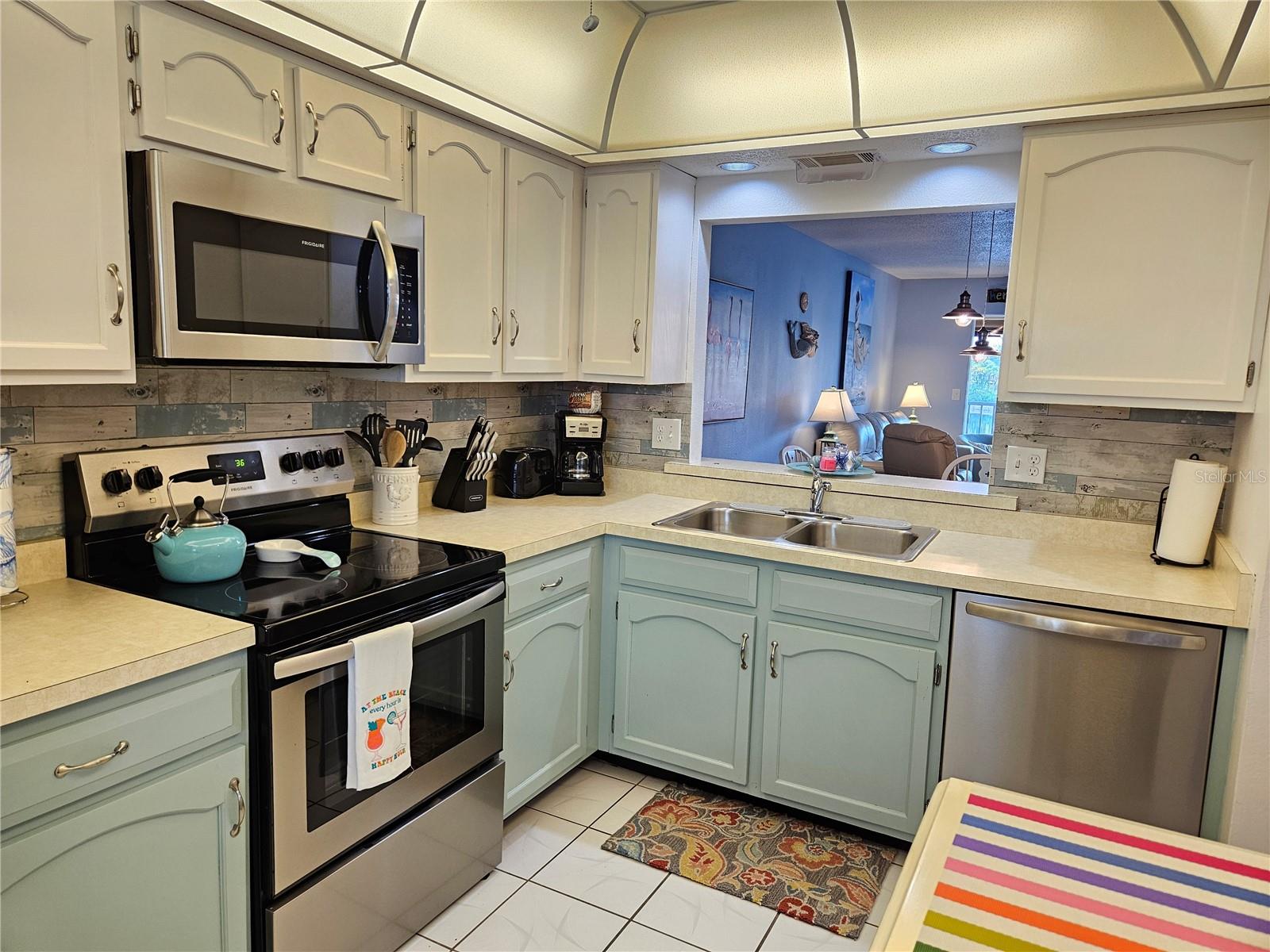 340 THREE LAKES LN #F, VENICE, FL, 34285