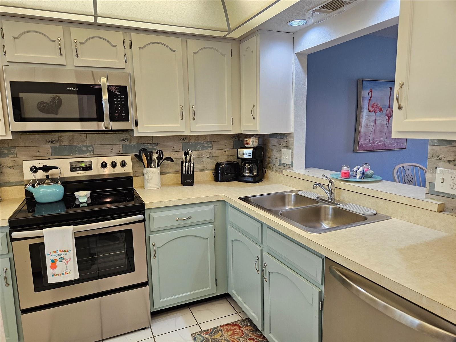 340 THREE LAKES LN #F, VENICE, FL, 34285