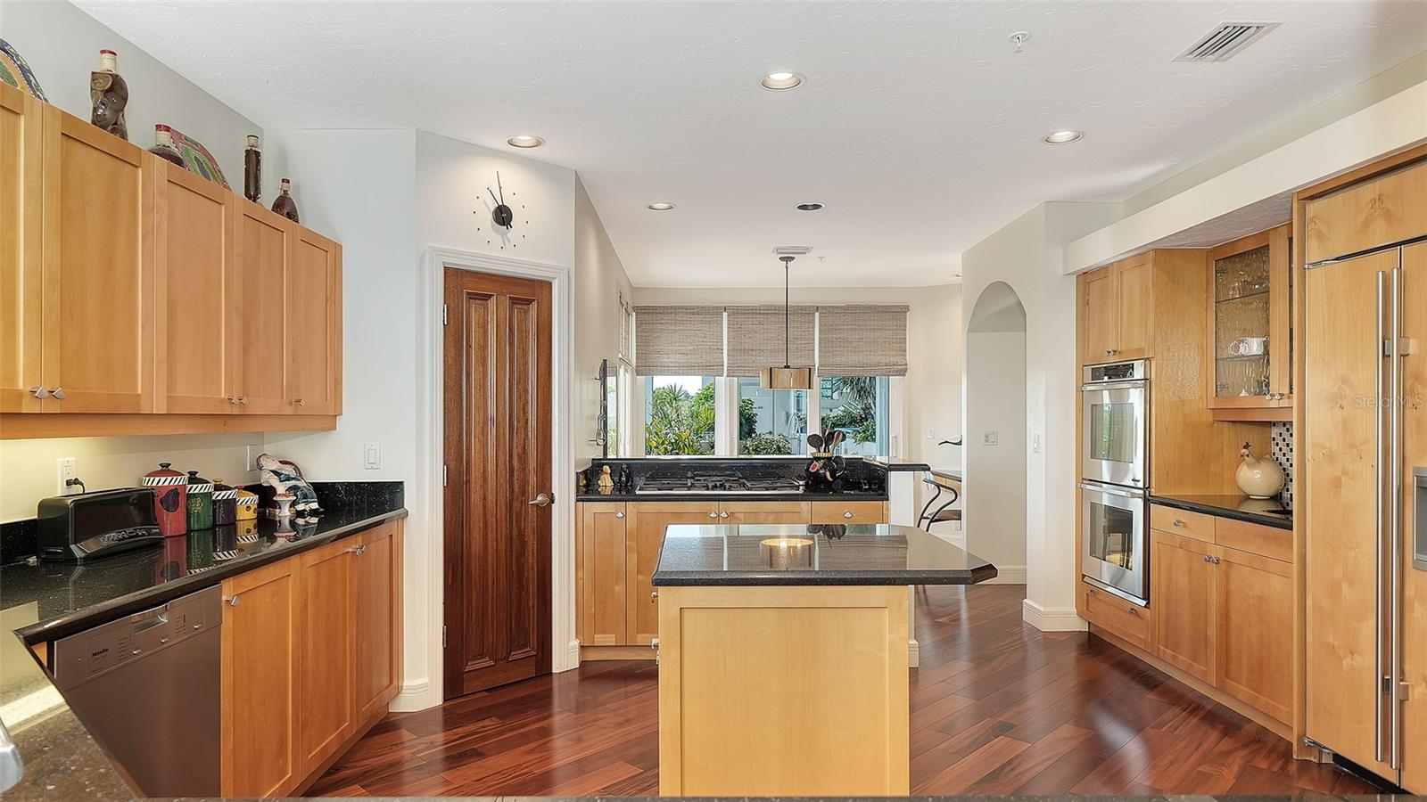 340 GULF OF MEXICO DR #126, LONGBOAT KEY, FL, 34228