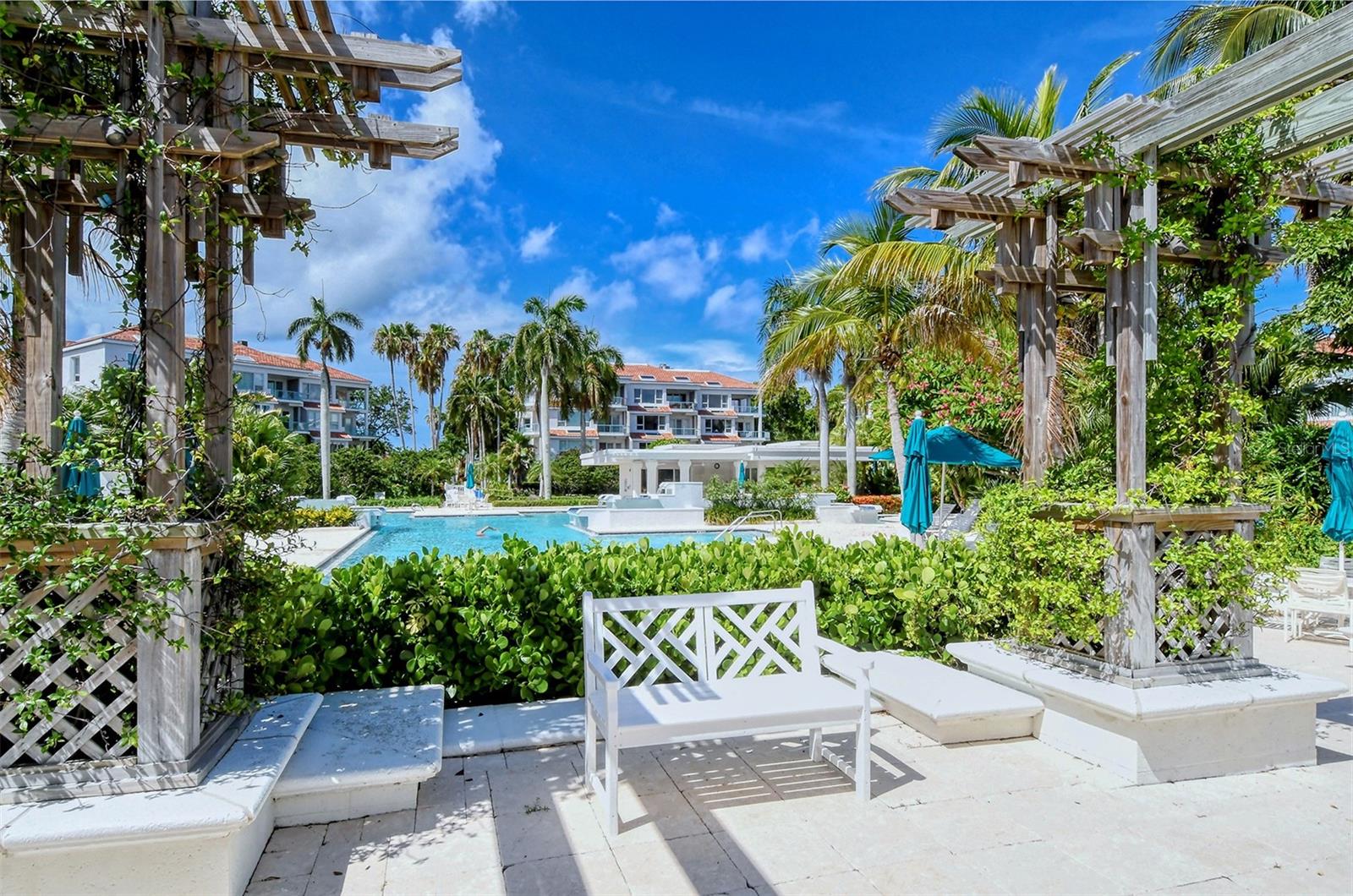 340 GULF OF MEXICO DR #126, LONGBOAT KEY, FL, 34228