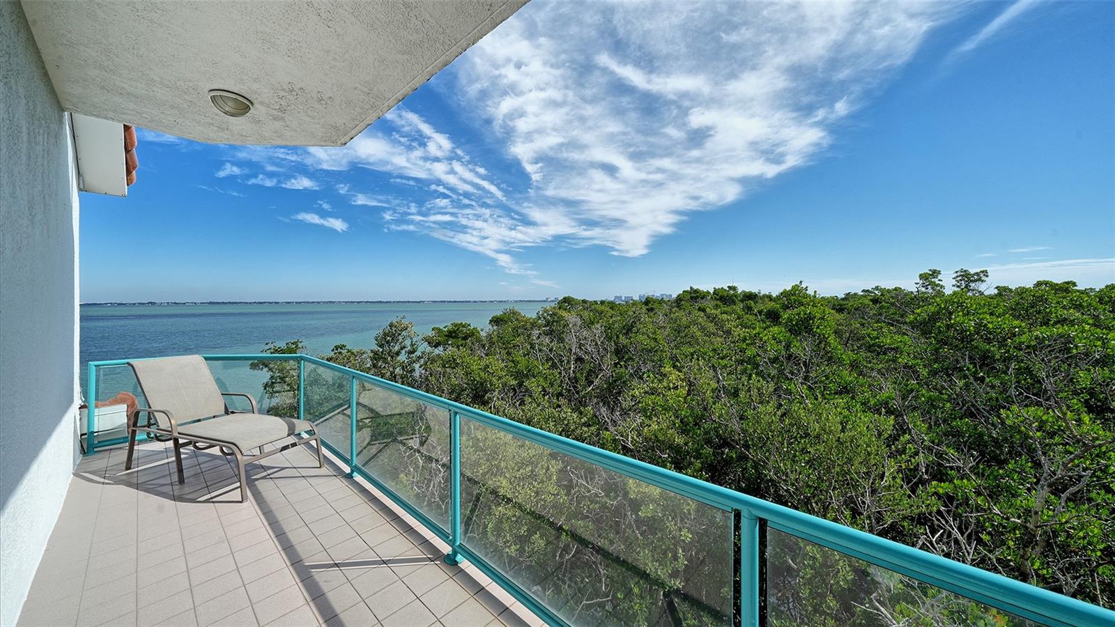340 GULF OF MEXICO DR #126, LONGBOAT KEY, FL, 34228