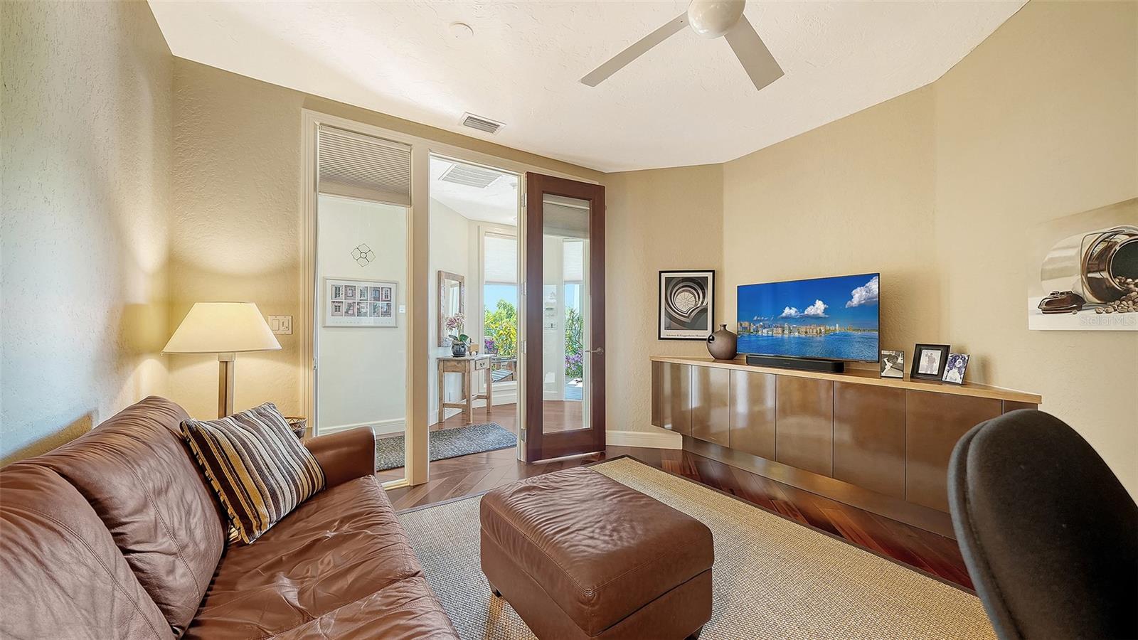 340 GULF OF MEXICO DR #126, LONGBOAT KEY, FL, 34228