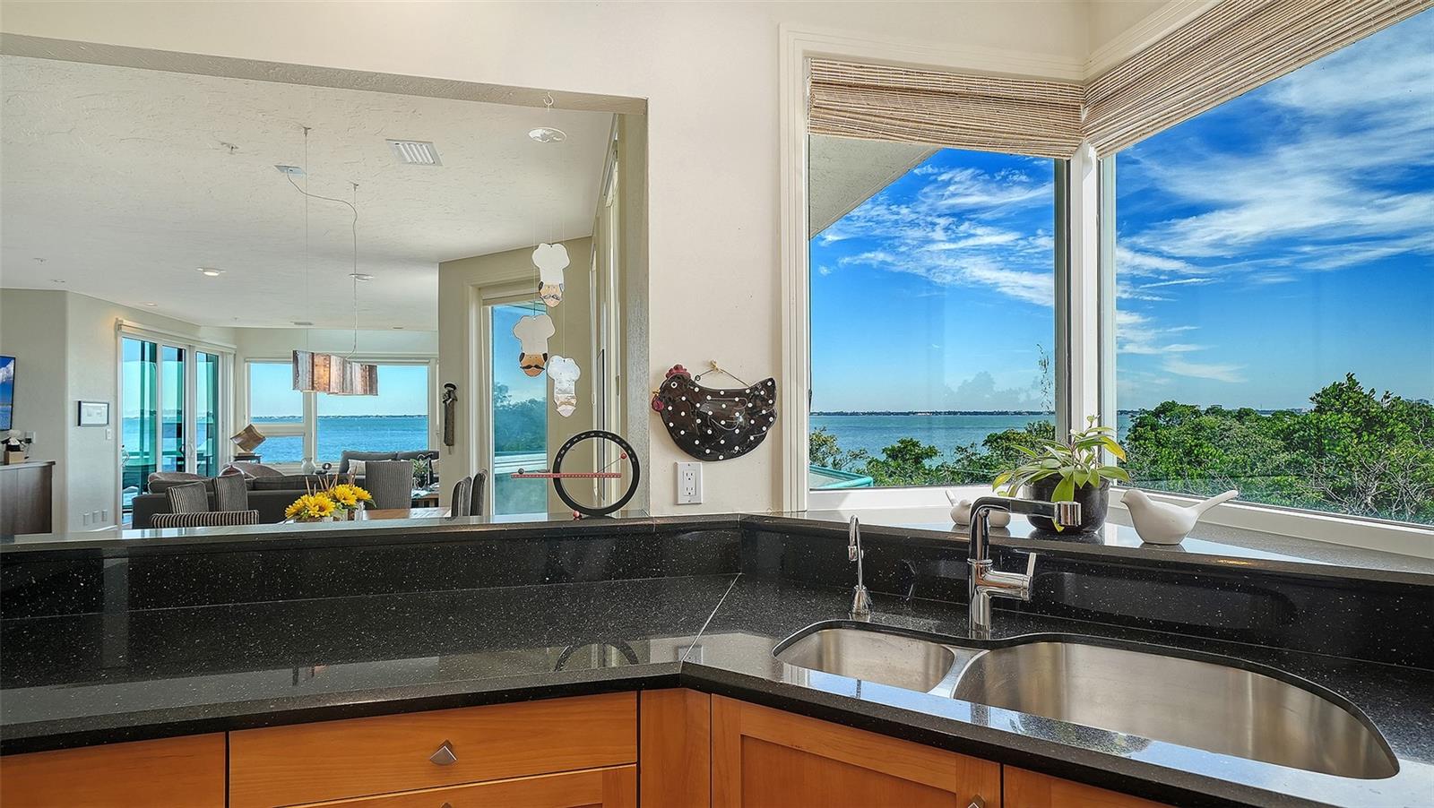 340 GULF OF MEXICO DR #126, LONGBOAT KEY, FL, 34228