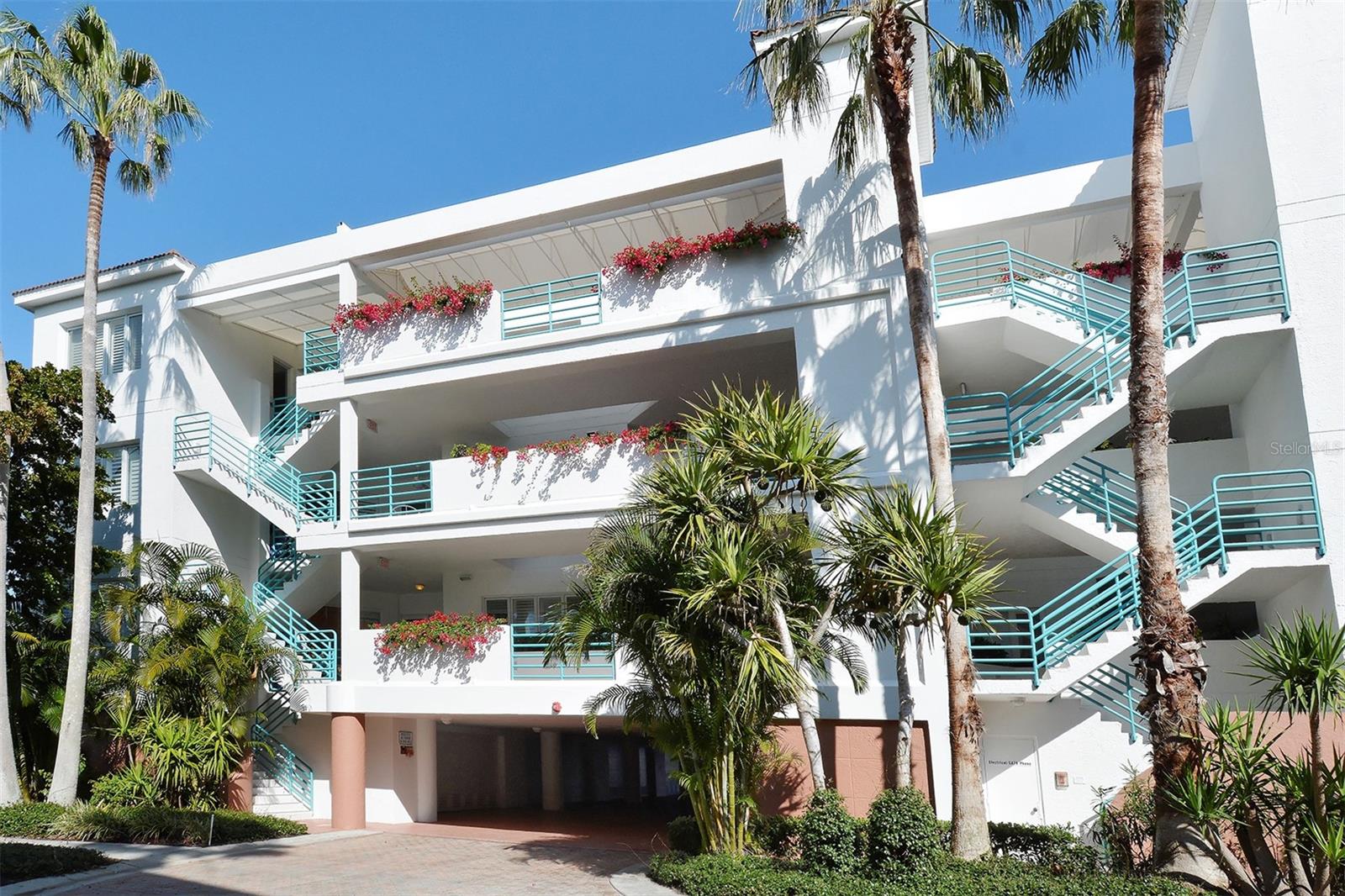 340 GULF OF MEXICO DR #126, LONGBOAT KEY, FL, 34228