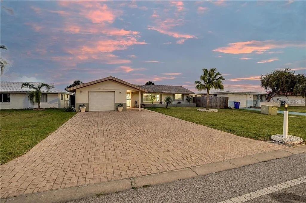 4043 TOPSAIL TRL, NEW PORT RICHEY, FL, 34652