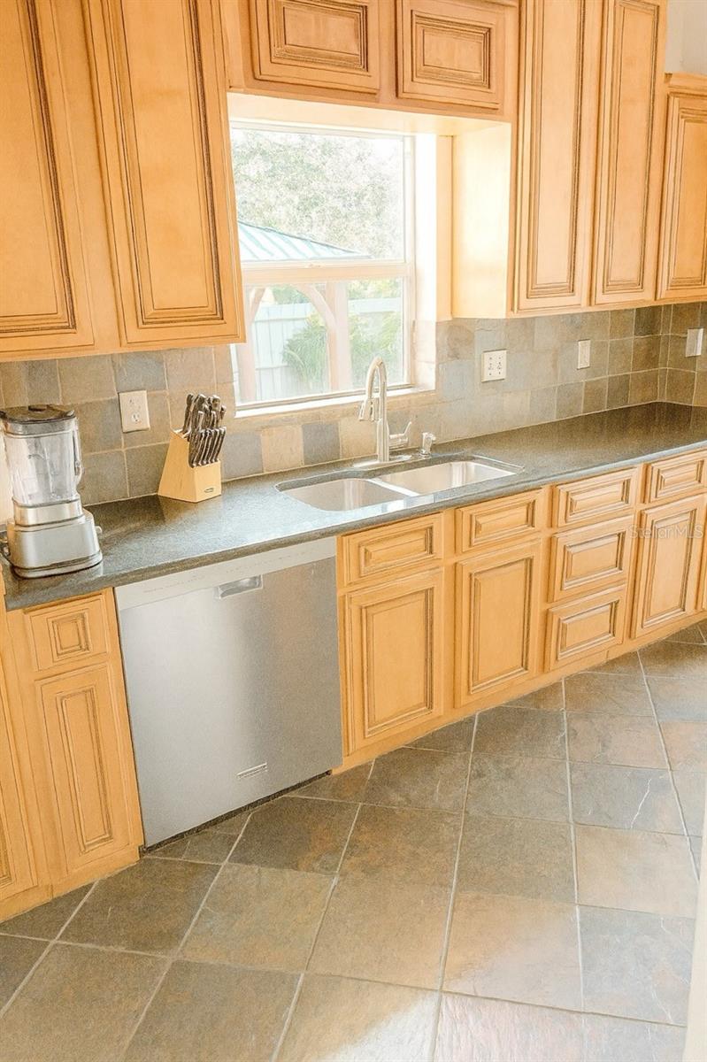 4760 4TH AVE N, ST PETERSBURG, FL, 33713