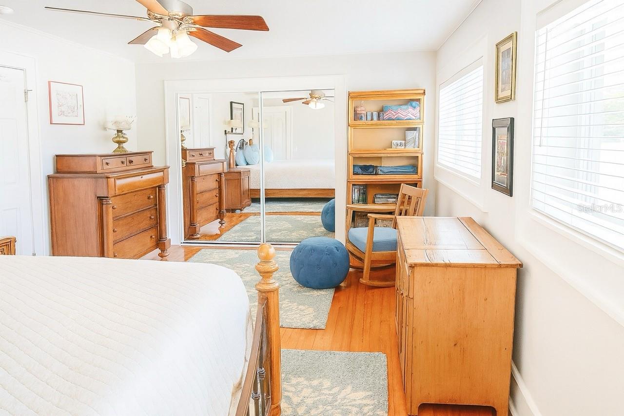 4760 4TH AVE N, ST PETERSBURG, FL, 33713