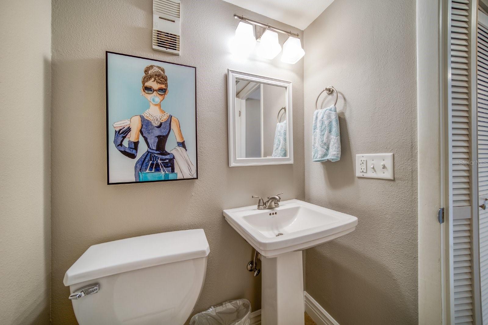 1351 GULF BLVD #219, CLEARWATER BEACH, FL, 33767