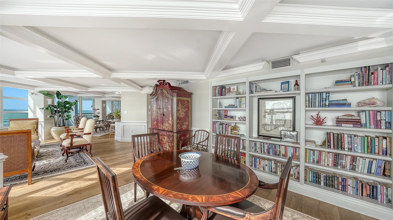 A4670319 Property Photo