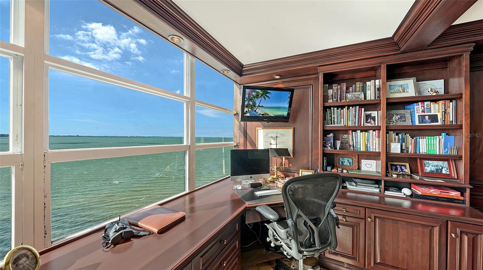 A4670319 Property Photo