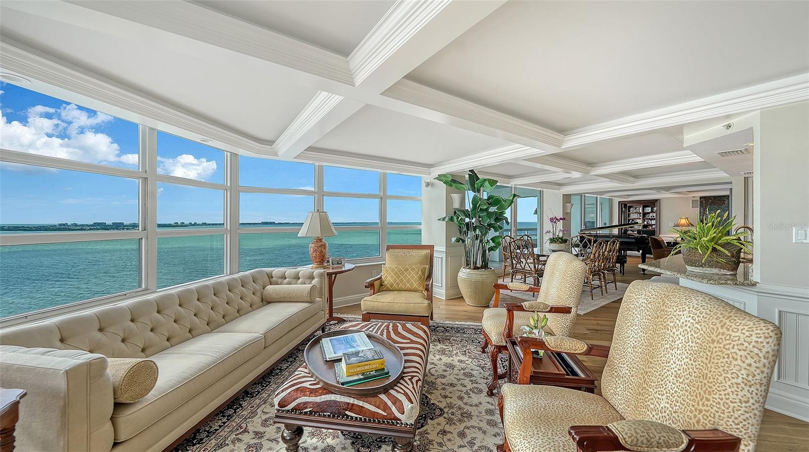 A4670319 Property Photo