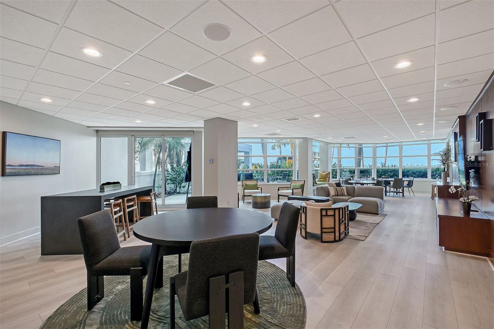 A4670319 Property Photo