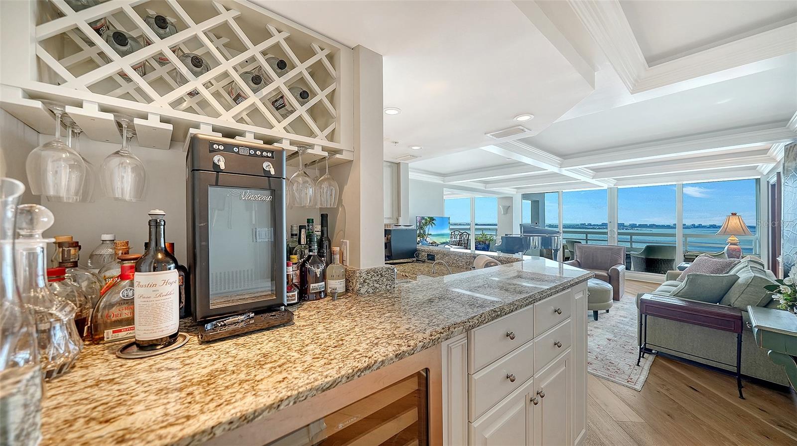 A4670319 Property Photo