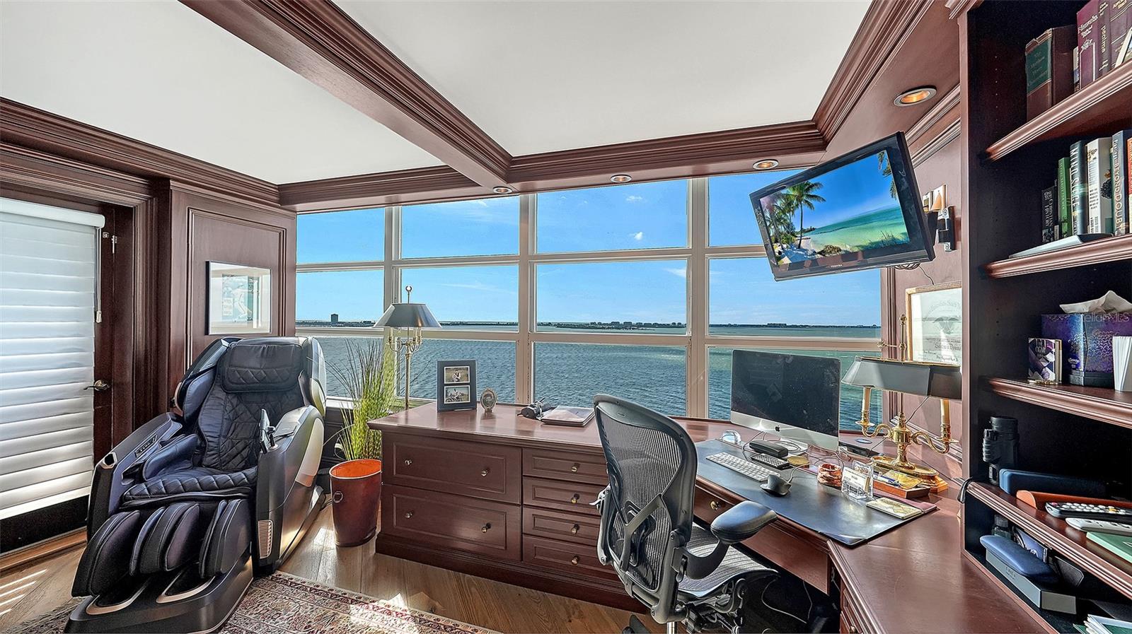 A4670319 Property Photo