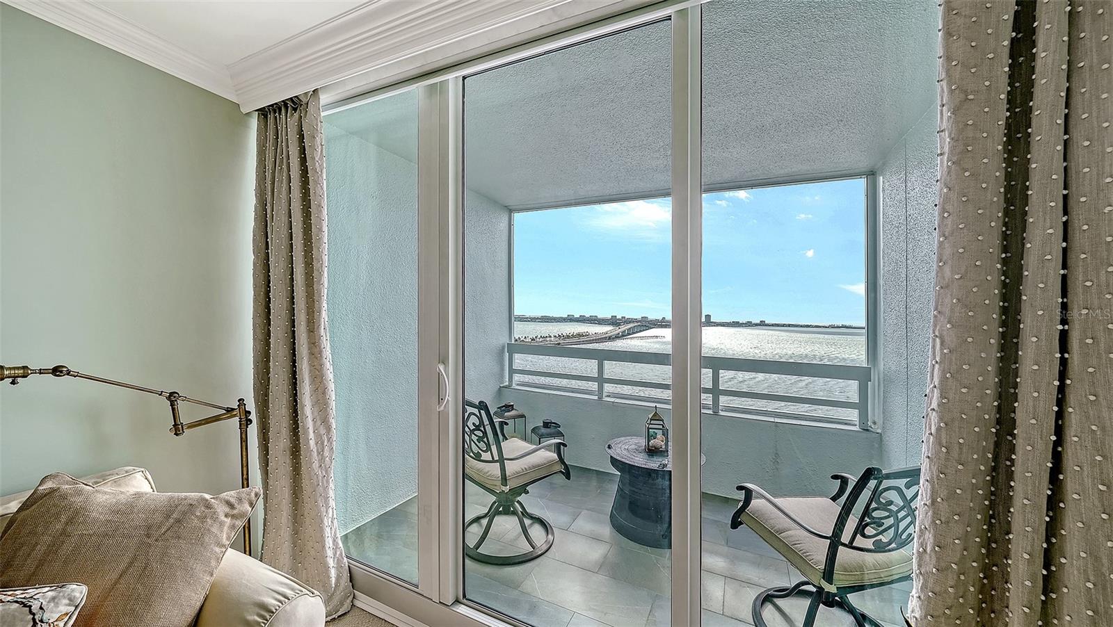 A4670319 Property Photo