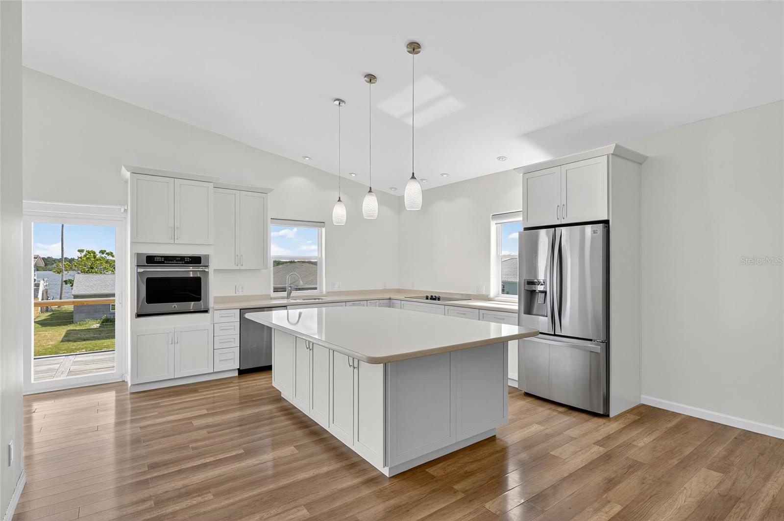 775 182ND AVE E, REDINGTON SHORES, FL, 33708