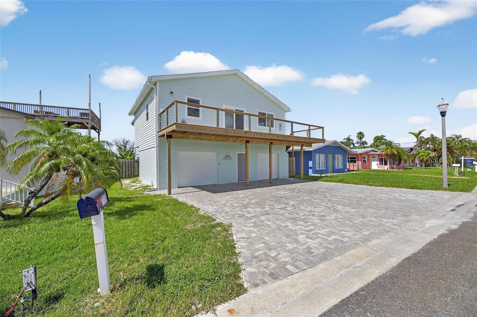 775 182ND AVE E, REDINGTON SHORES, FL, 33708