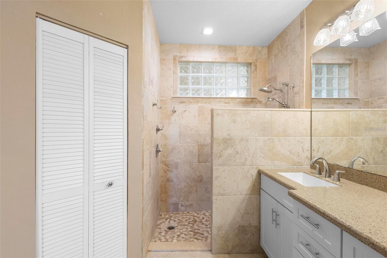 438 BOUCHELLE DR #105, NEW SMYRNA BEACH, FL, 32169