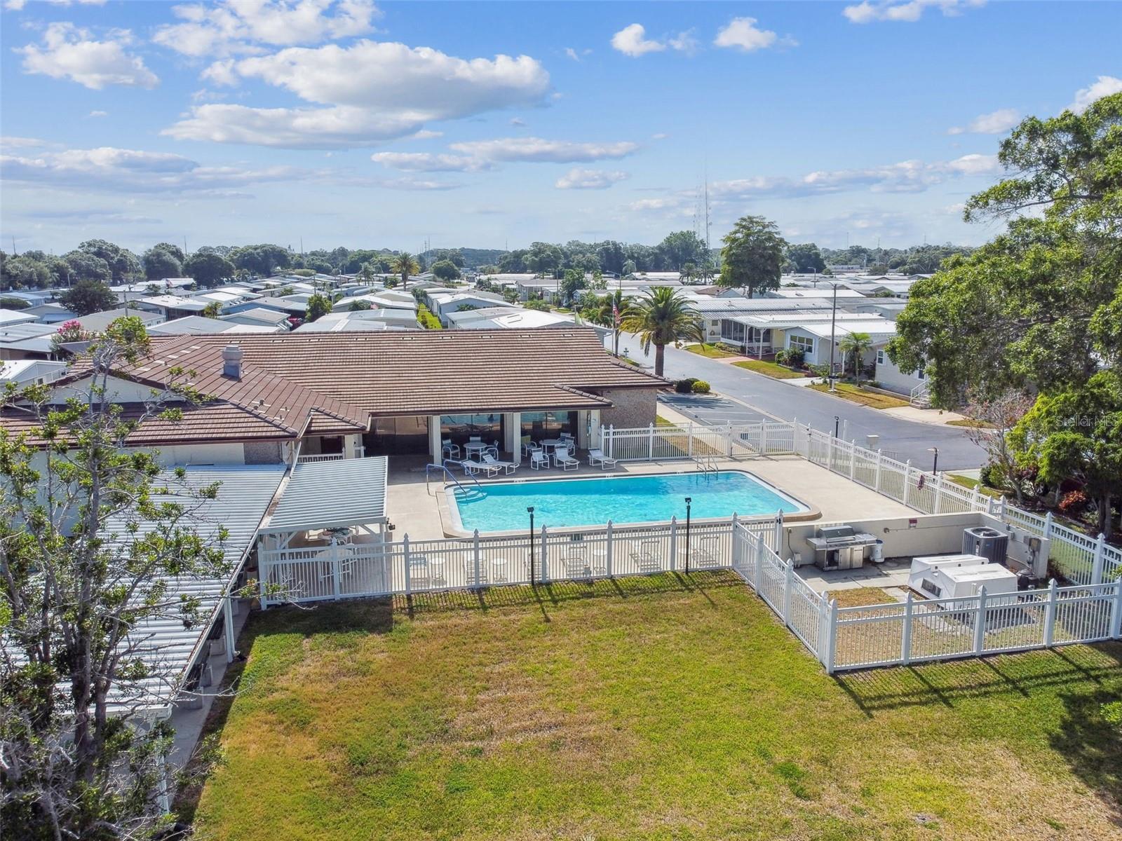 12501 ULMERTON RD #182, LARGO, FL, 33774