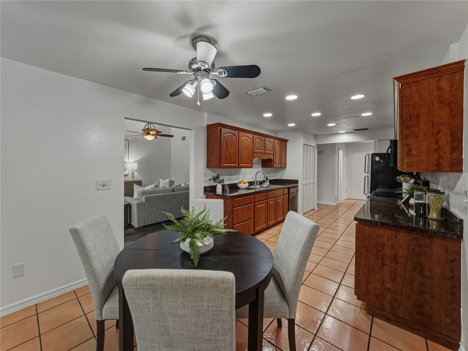 16404 ASHWOOD DR, TAMPA, FL, 33624