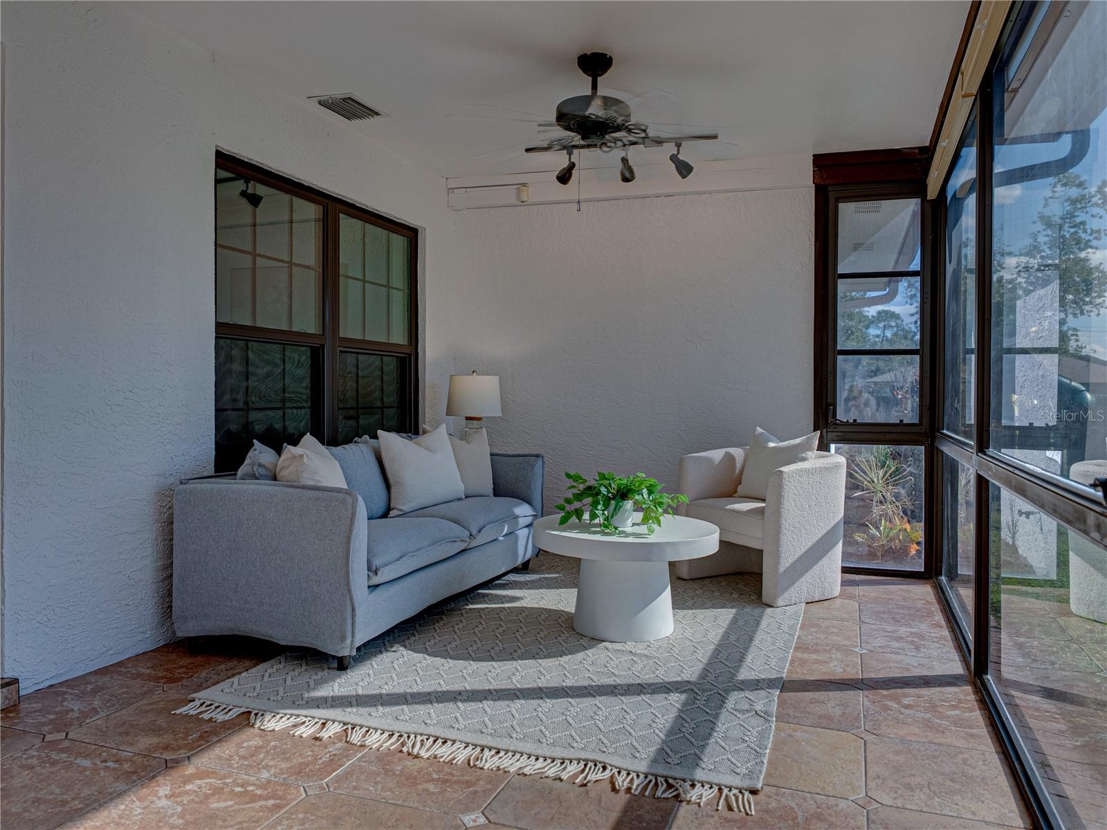 16404 ASHWOOD DR, TAMPA, FL, 33624