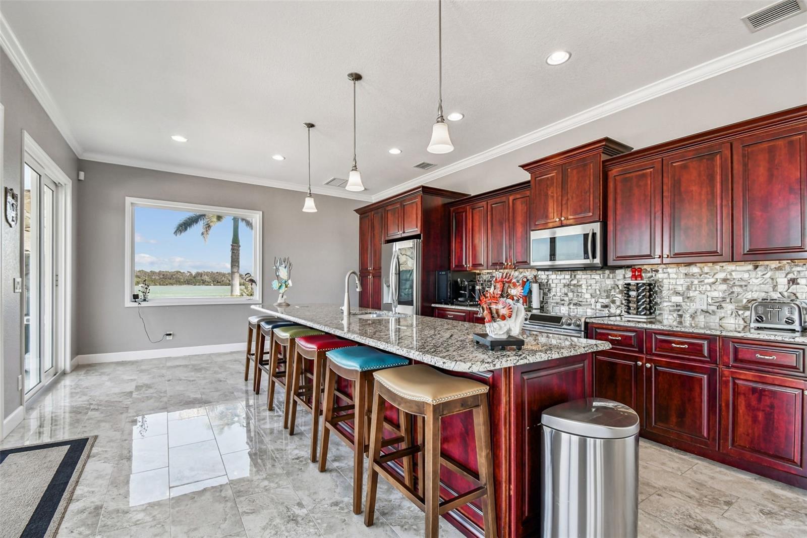 TB8443266 Property Photo