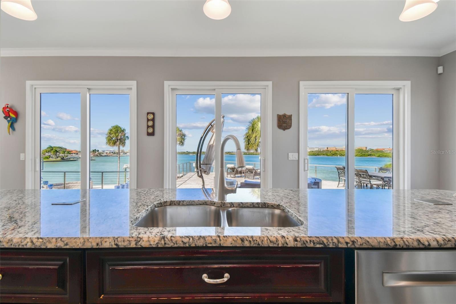 TB8443266 Property Photo