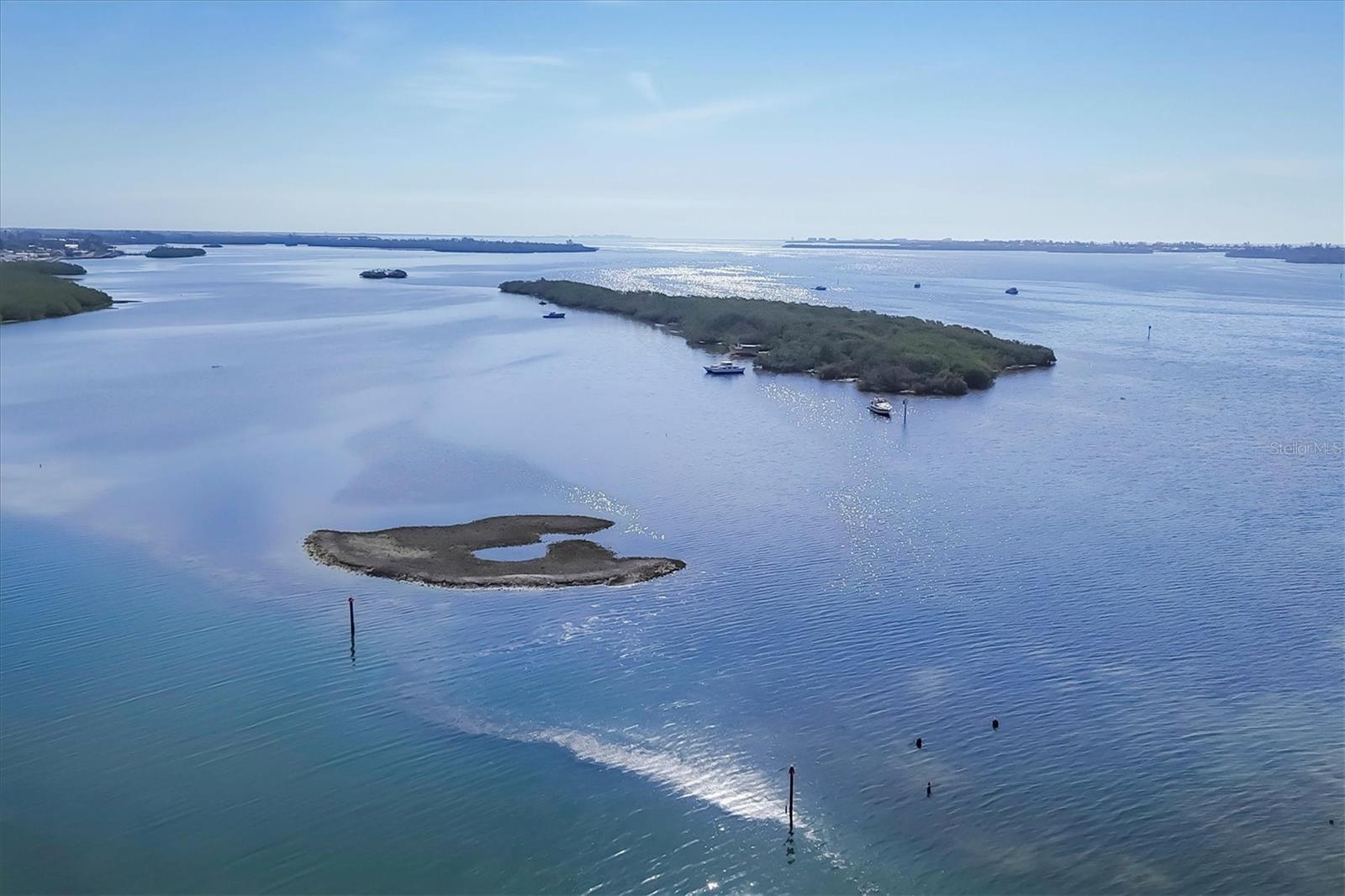 4515 MANGROVE POINT RD, BRADENTON, FL, 34210