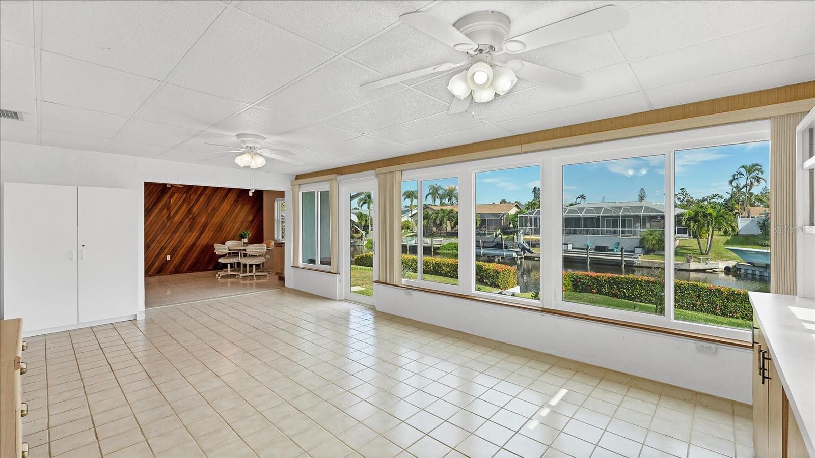 4515 MANGROVE POINT RD, BRADENTON, FL, 34210