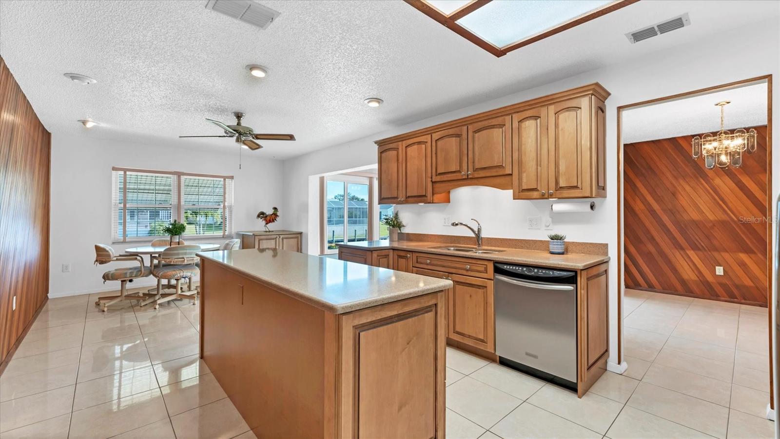 4515 MANGROVE POINT RD, BRADENTON, FL, 34210