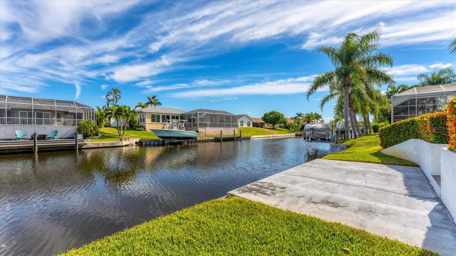 4515 MANGROVE POINT RD, BRADENTON, FL, 34210