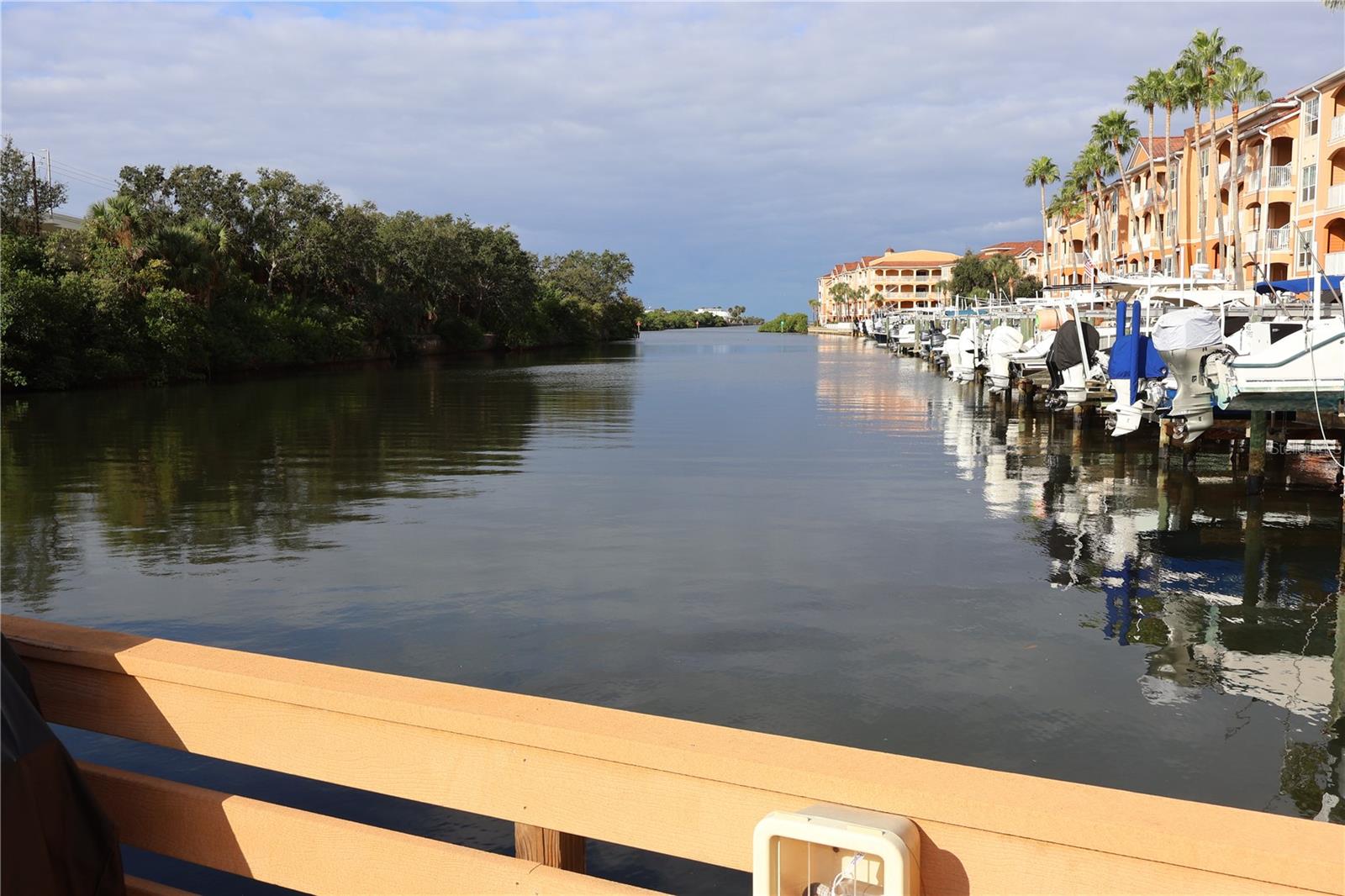 5000 CULBREATH KEY WAY #1-218, TAMPA, FL, 33611